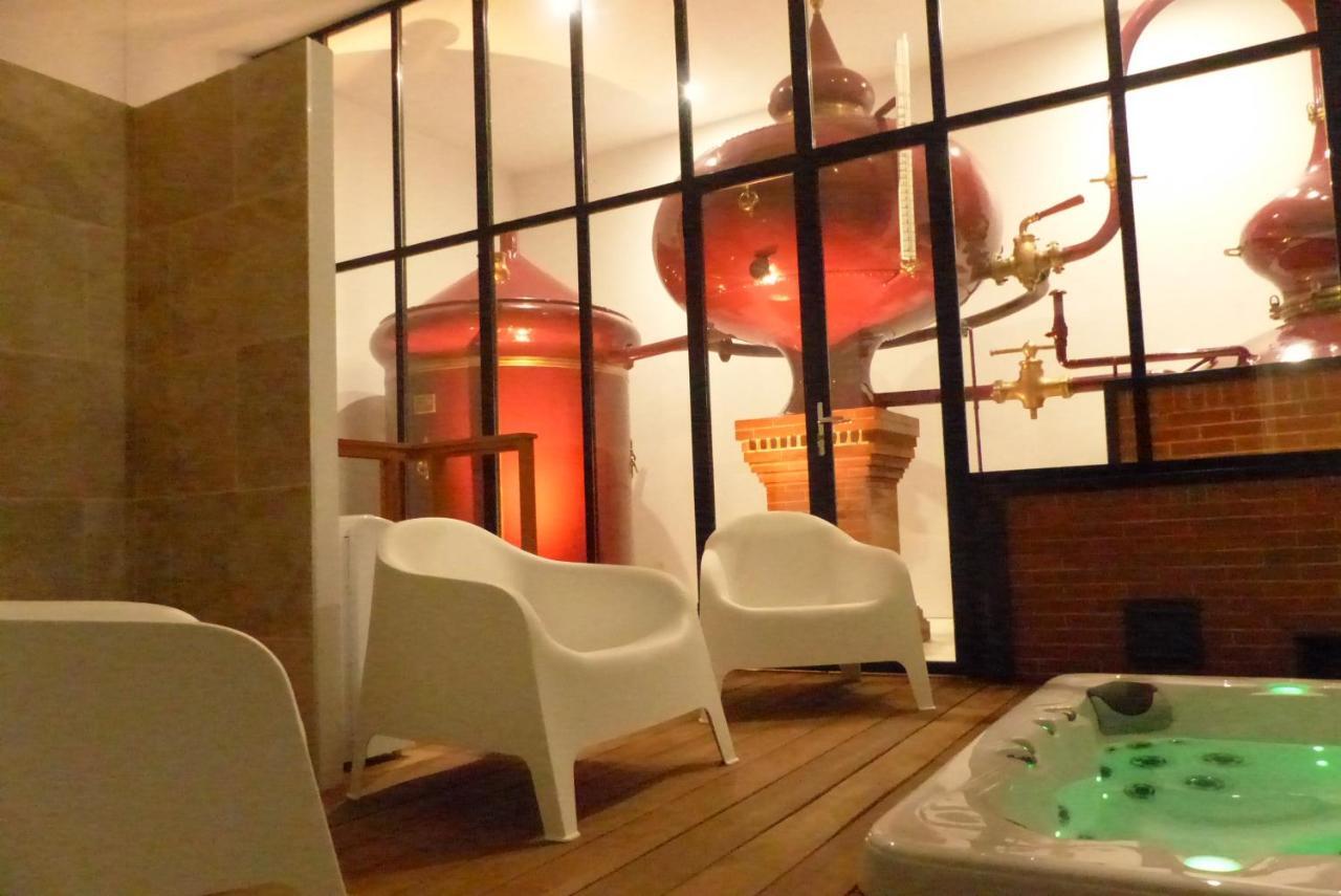 L'Alambic De L'Estuaire Bed & Breakfast Saint-Fort-sur-Gironde Exterior foto